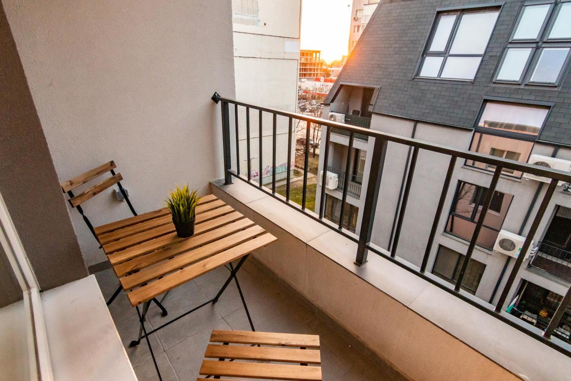 New Modern & Cozy Apartment With Free Private Parking And Ev Charging Station Warna Exterior foto
